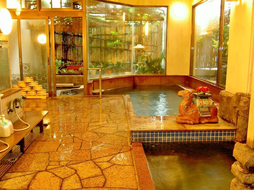 Chuo Hotel Chikuma Extérieur photo